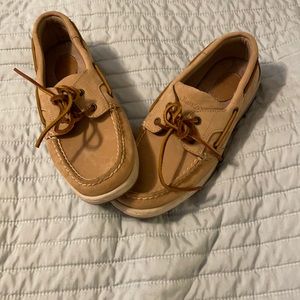 G.H. Bass & CO boat shoes